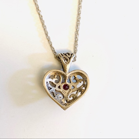 Sterling silver and garnet heart pendant and chain - Picture 2 of 3